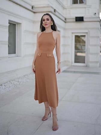 Styleboom X Peraluna VIVIEN SKIRT Düğme Detaylı Diz Altı Kloş Kadın Triko Etek Camel