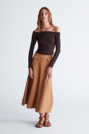 Styleboom X Peraluna VIVIEN SKIRT Düğme Detaylı Diz Altı Kloş Kadın Triko Etek Camel