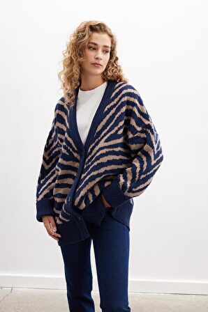 Peraluna ZEBRA CARDIGAN V Yaka Zebra Desen Organik Pamuk-Yün Karışım Geniş Kesim Kadın Triko Hırka - Lacivert