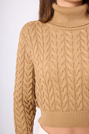 Peraluna Scarlett Saç Örgülü Krop Kesim Kadın Triko Kazak - Camel