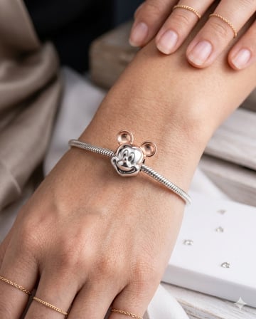 Kadın Mickey Mouse Model Gümüş Charm