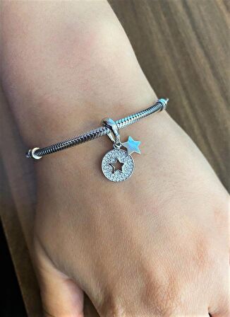 Kadın Yıldız Model Taşlı Charm