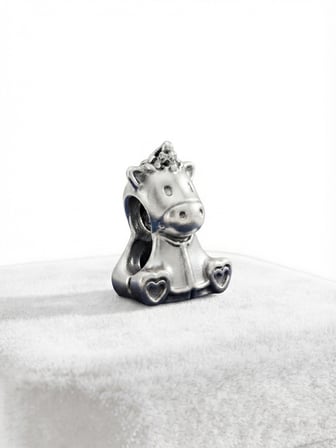 Kadın Unicorn Model Gümüş Charm