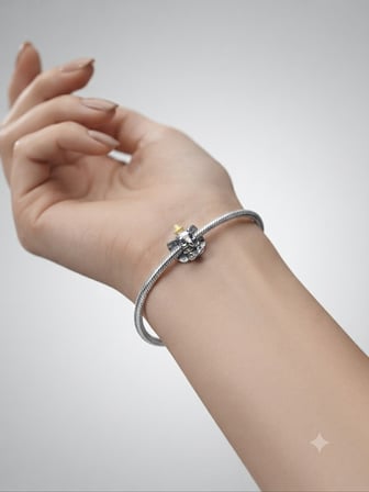 Kadın Dumbo Karakteri Model Gümüş Charm