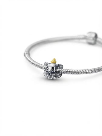 Kadın Dumbo Karakteri Model Gümüş Charm