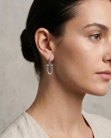 Kadın Sallantılı Model Gümüş Küpe