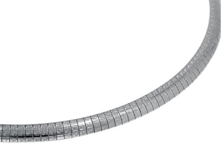 Kadın Yassı 6 mm Kalınlığında Çelik Kolye