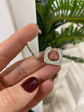 Kadın Gümüş İthal Zirkon Taşlı Küpe