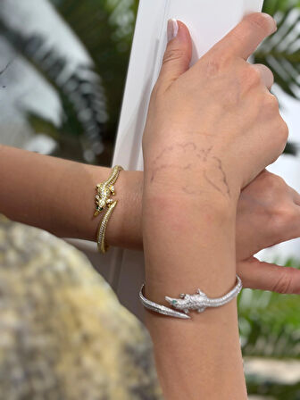 Kadın Gümüş İthal Zirkon Taşlı Kelepçe Bileklik