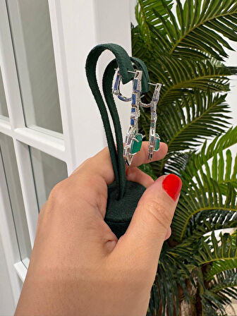 Kadın Gümüş Zirkon Taşlı Küpe