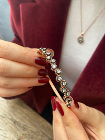 Kadın Gümüş Elmas Montür Kelepçeli Bileklik 4147