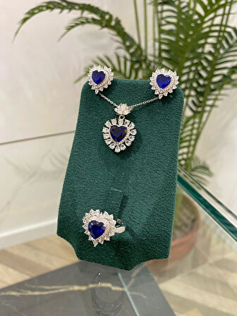 Kadın Gümüş Safir Taşlı Kalp Set Takımı