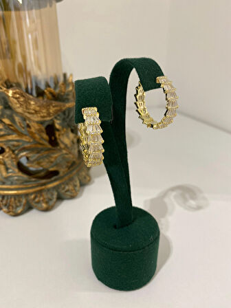 Kadın Gümüş İthal Baget Taşlı Halka Küpe