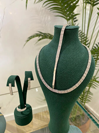 Kadın Gümüş Zirkon Taşlı Set Takımı