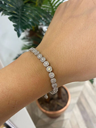 Kadın Gümüş Zirkon Taşlı Bileklik