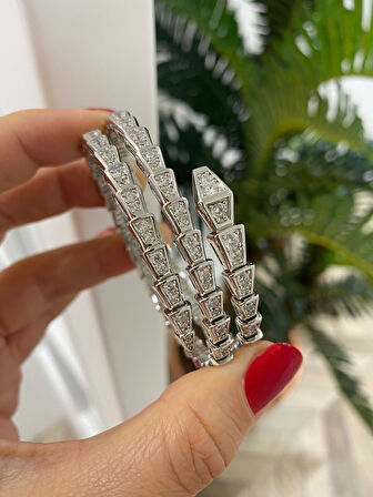 Kadın Gümüş Zirkon Taşlı Tasarım Bileklik