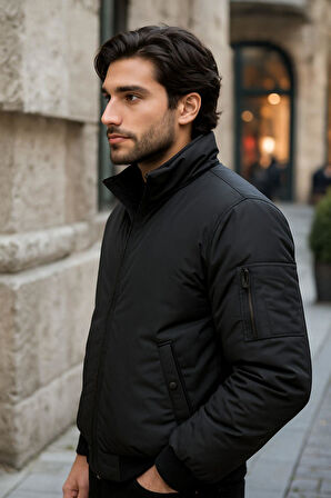 Erkek Astarlı Dik Yaka Mevsimlik Cepli Su ve Rüzgar Geçirmez Mont