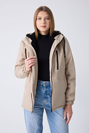 Kadın Kürklü Su Ve Rüzgar Geçirmez Kapüşonlu Kışlık Mont & Kaban & Parka