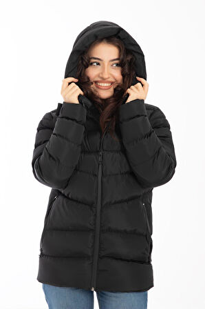 Spor Kadın Kapüşonlu Polarlı Kürklü Su Geçirmez Rüzgara Dayanıklı Şişme Mont Kaban Parka