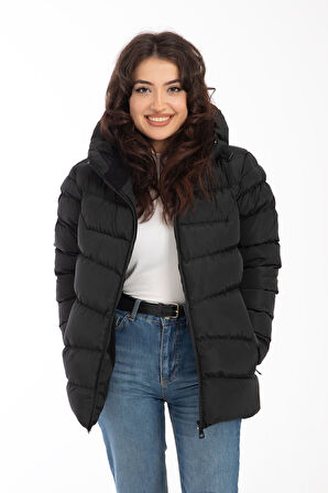 Spor Kadın Kapüşonlu Polarlı Kürklü Su Geçirmez Rüzgara Dayanıklı Şişme Mont Kaban Parka