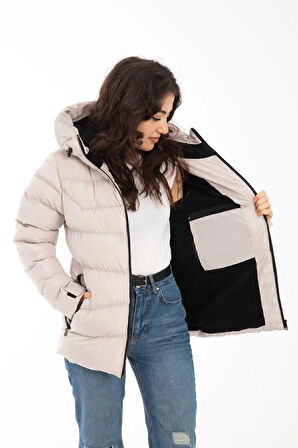 Spor Kadın Kapüşonlu Polarlı Kürklü Su Geçirmez Rüzgara Dayanıklı Şişme Mont Kaban Parka