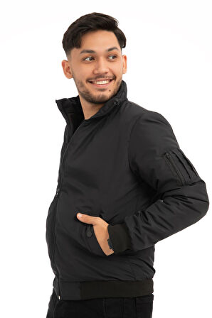 Spor Erkek Astarlı Dik Yaka Mevsimlik Cepli Su ve Rüzgar Geçirmez Mont