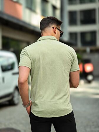 Jakarlı Örme Desenli Kısa Kol Fit Gömlek - Yeşil