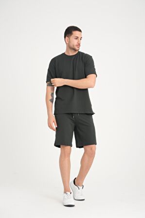 İki İplik Pamuklu Duble Kol Yırtmaçlı T-Shirt Şort Takım - Çam Yeşili