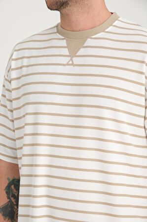 Zarf Yaka Detaylı Çizgili Oversize T-Shirt - Kum Beji