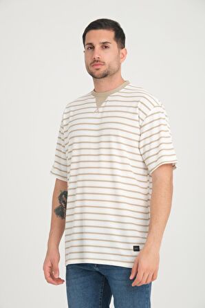 Zarf Yaka Detaylı Çizgili Oversize T-Shirt - Kum Beji