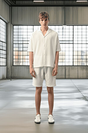 Apaş Yaka Kısa Kol Dokulu Erkek Gömlek - Ekru