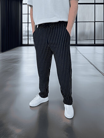 Krep Kumaş Çizgili Rahat Kalıp Erkek Pantolon - Siyah