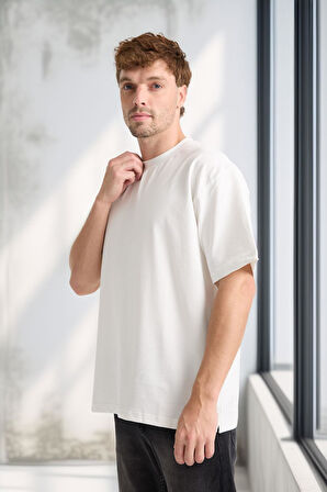 İki İplik Kumaş Pamuklu Bisiklet Yaka Basic Oversize Erkek T-Shirt - Ekru
