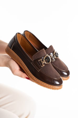 Kadın Kahverengi Parlak Loafer Makosen Tokalı Klasik Günlük Ayakkabı s2546
