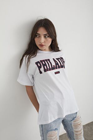 Kadın Beyaz Philadel Baskılı Oversize T-shirt