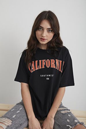 Kadın Beyaz California Baskılı Oversize T-shirt