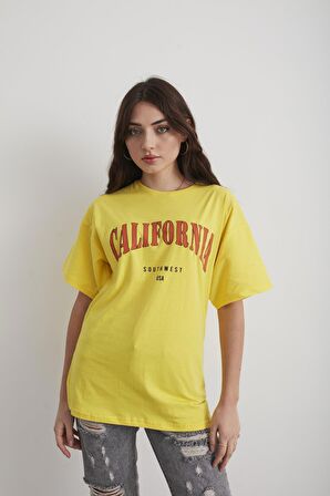 Kadın Beyaz California Baskılı Oversize T-shirt