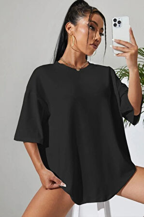 Kadın Siyah  Oversize Kesim Bisiklet Yaka Oversize Tişört