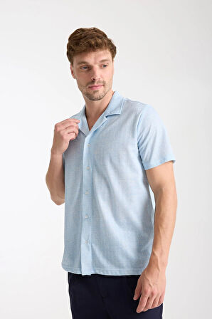 Mavi Erkek Kısa Kollu Yazlık Gömlek – Düğmeli, Açık Yaka, Rahat Kalıp