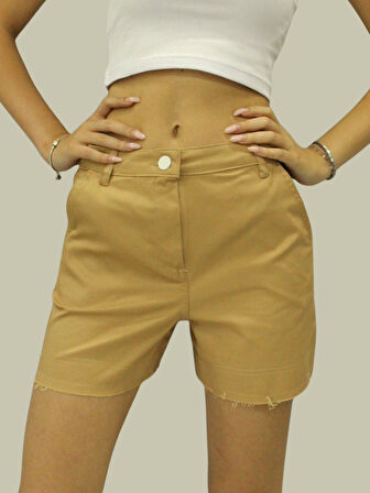 Kadın Bej Yüksek Bel Şort - Püsküllü Paça, Arka Cep Detaylı, Kumaş Şort