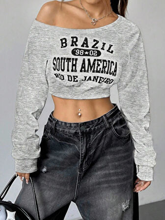 Kadın Gri Brazil South America Baskılı Omzu Açık Crop Sweatshirt