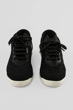 Kadın Sneaker File Detaylı Çiçek İşlemeli Spor Ayakkabı Floren Siyah