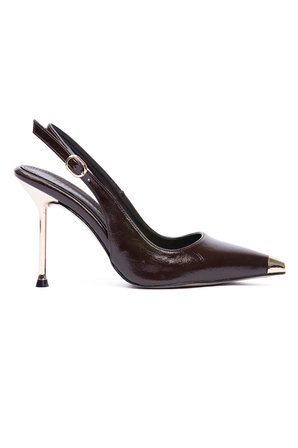 Kadın Stiletto Sivri Burun Metal Burun Detaylı Arkası Açık Topuklu Ayakkabı Violeta Kahverengi