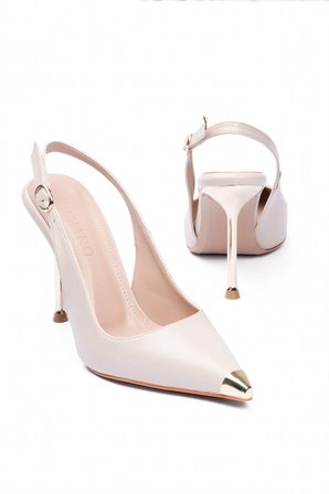 Kadın Stiletto Sivri Burun Metal Burun Detaylı Arkası Açık Topuklu Ayakkabı Violeta Bej