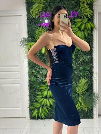 Lacivert Yıldızlar Kadın Taş Askılı Yanları Pencereli Kadife Yeni Sezon Abiye Elbise Gs7350 7350 Boy:110cm