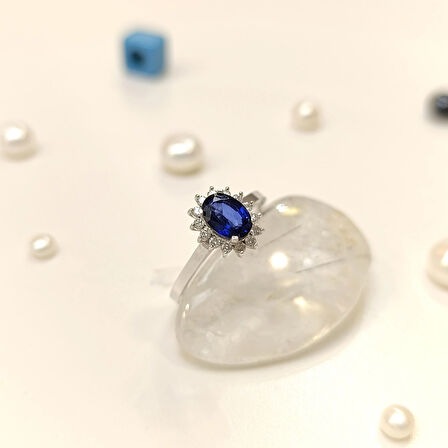 0.99ct Oval Safir ve Pırlanta Taşlı Yüzük 14 Ayar Altın HD VİDEOLU
