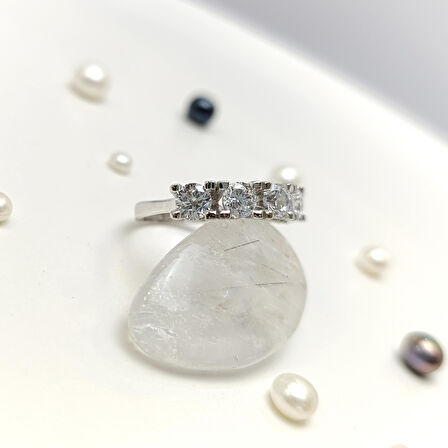 Beş Taş Yüzük 14 Ayar Altın HD VİDEOLU