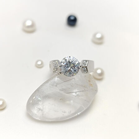 Tek Taş Yüzük 14 Ayar Altın HD VİDEOLU