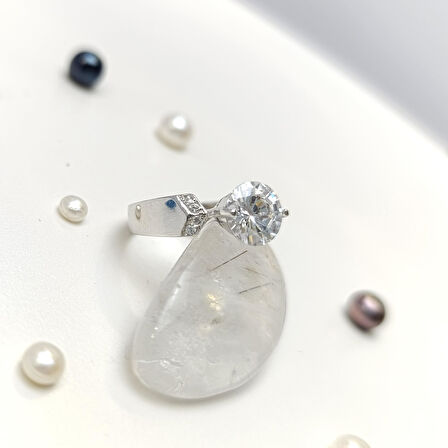 Tek Taş Yüzük 14 Ayar Altın HD VİDEOLU