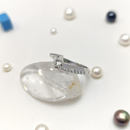 Tek Taş Yüzük 14 Ayar Altın HD VİDEOLU